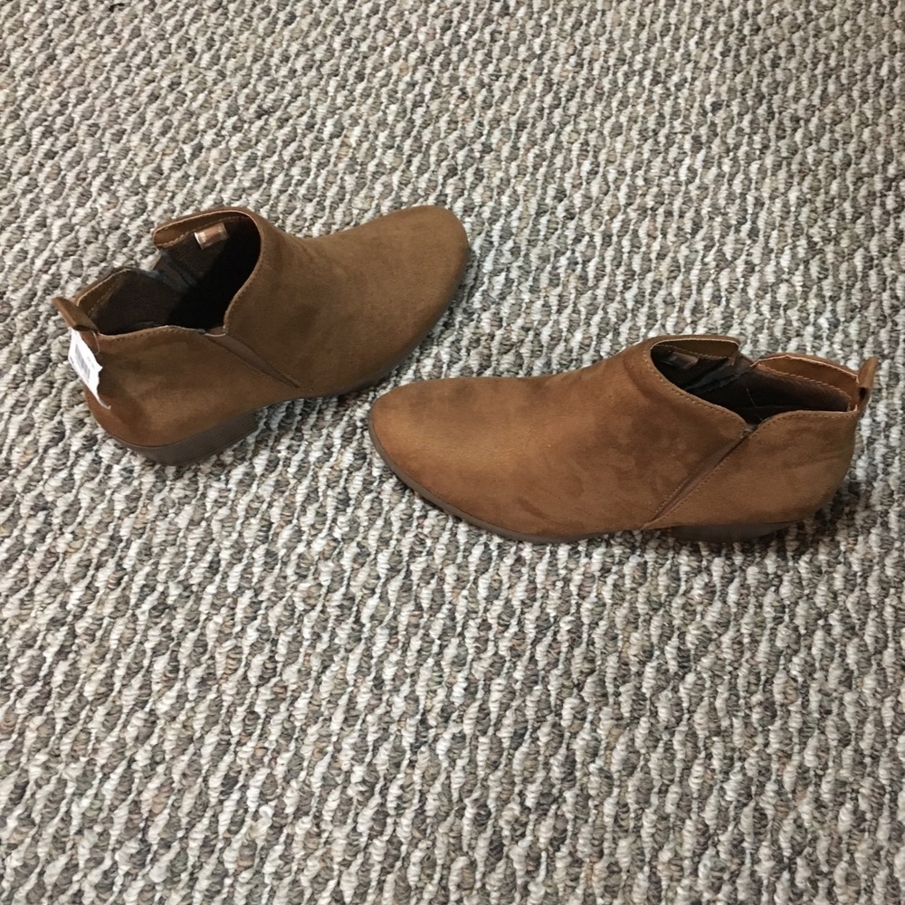 Booties! - Picture 2 of 3